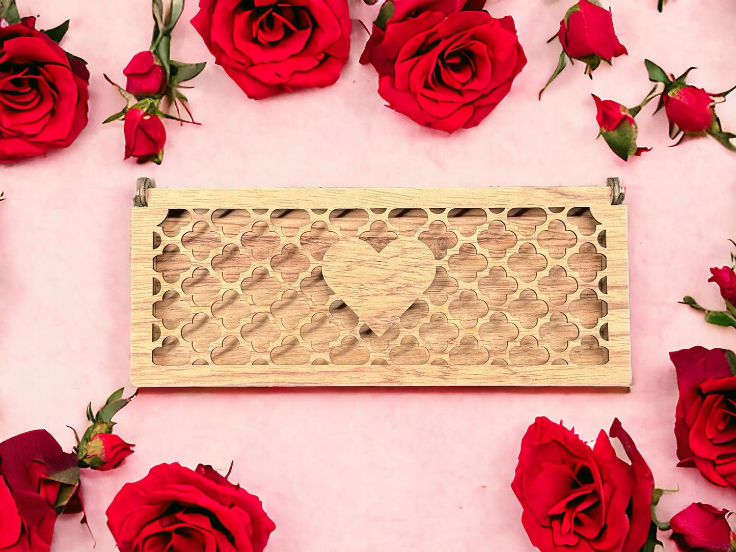 Edle Holzschachtel mit individueller Gravur